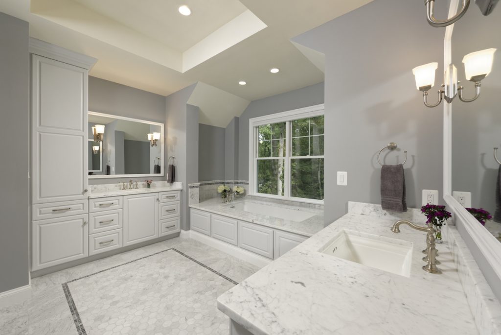 Bathrooms - Meridian Homes Inc.