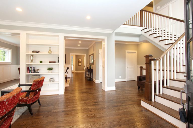 Foyer - Meridian Homes Inc.